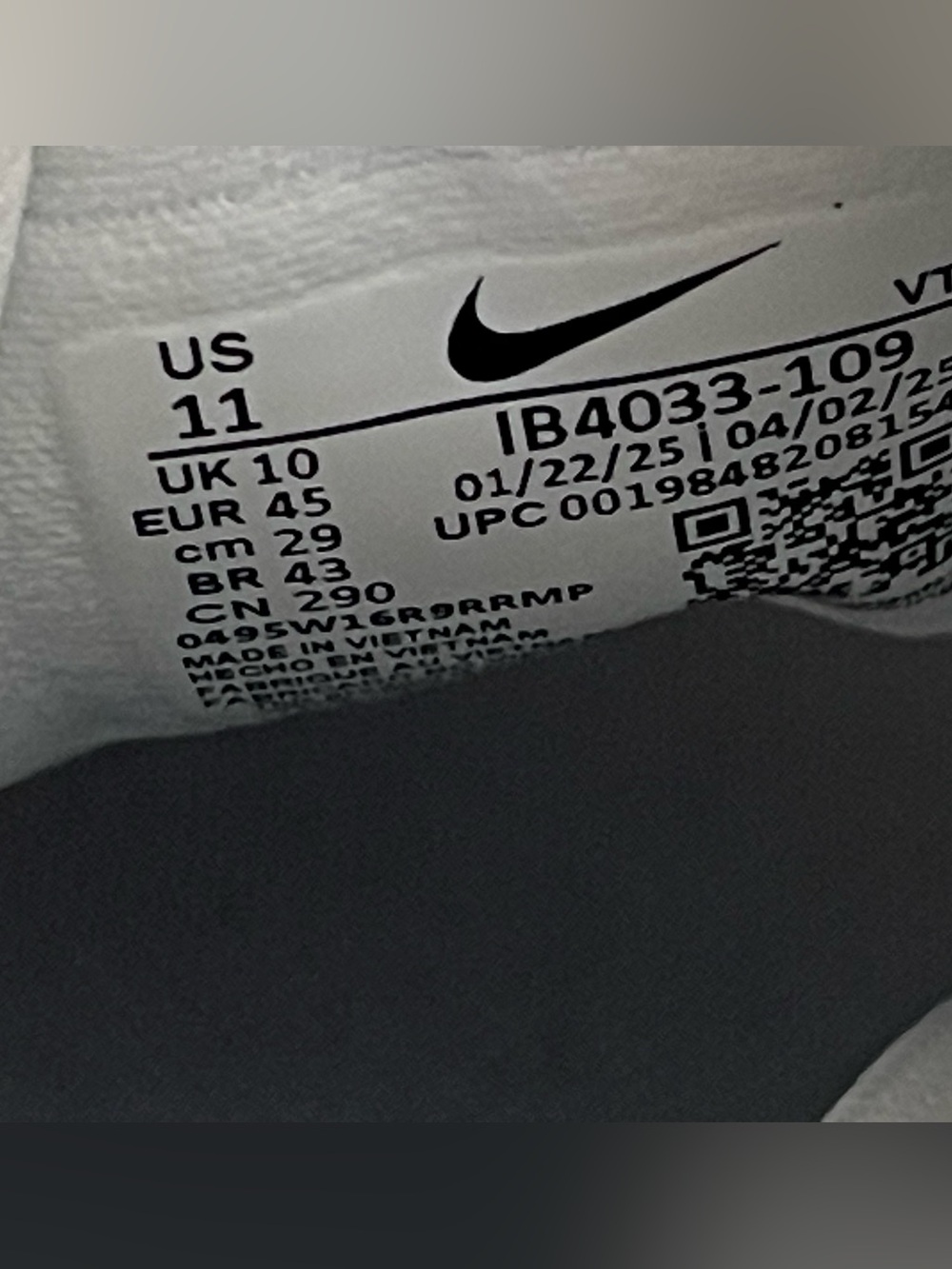 Size 11 - Nike Vomero 18 TB White Gunsmoke Running Shoes IB4033-109 Men’s NEW - Picture 9 of 10